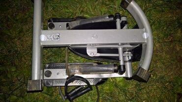 Ostale sprave za vežbanje: 1. Stepper Swing&Twist 60891-1 - 40€ 2. Blue Stepper - 30 € — 8