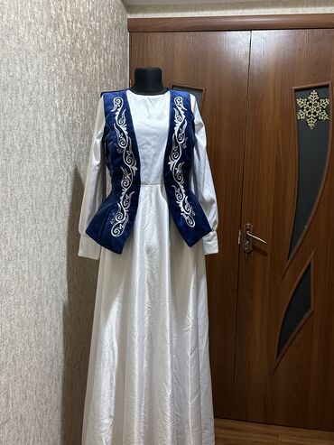 сшили платье: Вечернее платье, S (EU 36), M (EU 38)