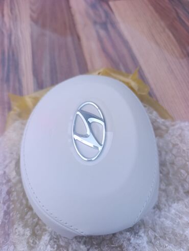 Другие детали кузова: Запчасти для Hyundai (оригинал) В наличии на фото: - Переднее крыло — 2