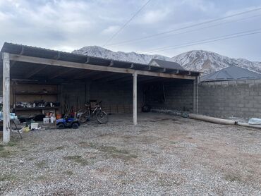 продаю дом бишкек ак босого: Дом, 160 м², 7 комнат, Собственник, ПСО (под самоотделку)