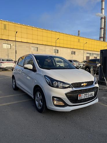 Chevrolet: Chevrolet Spark: 2021 г., 1 л, Бензин — 2