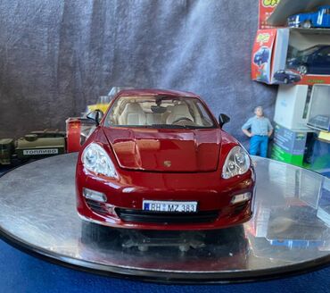 Avtomobil modelləri: Porsche, 2010 il, 1:18, Dəmir, Ödənişli çatdırılma — 5