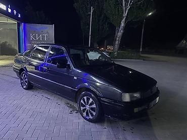 ender s: Volkswagen Passat: 1989 г., 1.8 л, Механика, Газ, Седан — 10