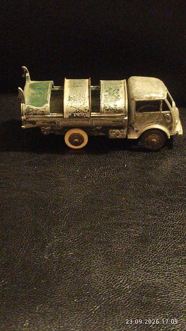 Avtomobil modelləri: Kolleksiya üçün metal oyuncaq maşın – Dinky Toys France, Meccano — 2