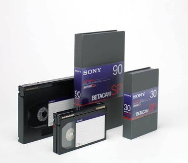 Foto və video çəkiliş: Professional video kasetlərin flaş karta köçürülməsi Professional