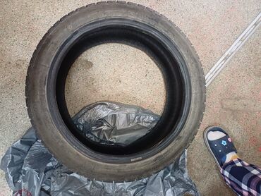 крыло на гигант: Зимняя шина (без шипов) 215/45 R17 91S, Extra Load - Тип: зимняя