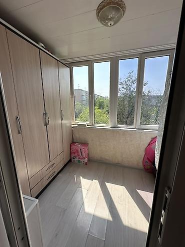 2 комнаты, 44 м², 5 мкр 4 этаж at lalafo.kg 2 комнаты, 44 м², 5 мкр 4 этаж