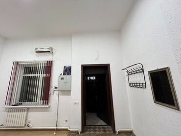 помешение для бизнеса: Ижарага берем Офистик, 75 кв. м, Бизнес борборунда, 1-катар, Өзүнчө кире бериши менен, Өзүнчө санитардык түйүнү менен