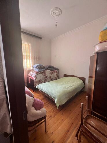 Həyət evləri və villaların satışı: Qaraçuxur qəs. 7 otaqlı, 145 kv. m, Yeni təmirli -da lalafo.az — 9 Həyət evləri və villaların satışı: Qaraçuxur qəs. 7 otaqlı, 145 kv. m, Yeni təmirli — 9