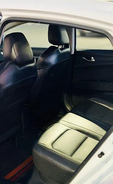 byd han ev: Changan Eado Plus: 2022 г., 1.2 л, Робот, Электромобиль, Седан — 3