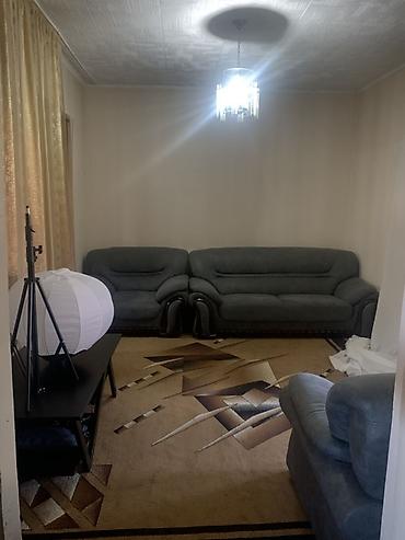 Продажа коттеджей и домов: СРОЧНО ПРОДАМ ДОМ!!!!! Участок 6 соток. 6 комнат, санузел в доме. Газ — 14