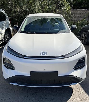 byd e1: Changan Qiyuan Q05: 2026 г., Электромобиль — 1