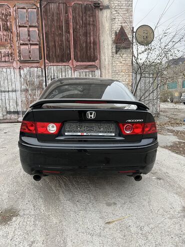 я ищу машины: Honda Accord: 2004 г., 2.4 л, Автомат, Бензин, Седан