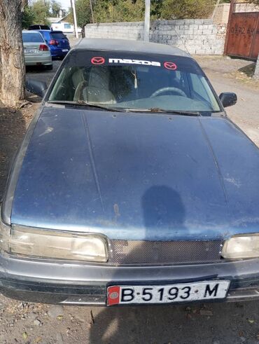 ош машина авто: Mazda 626: 1989 г., 2 л, Механика, Бензин, Хэтчбэк