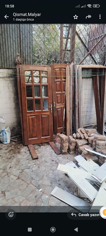 Furnitura və aksessuarlar: Taxta giriş qapısı dəsti - Material: təbii ağac, dərin qəhvəyi rəng