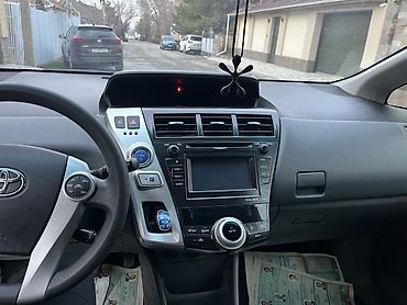 aida: Toyota Prius V: 2014 г., Вариатор, Гибрид, Универсал — 6
