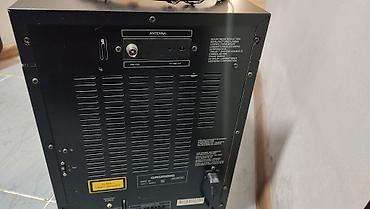 Другая аудиотехника: Только сам центр без колонок, аукс работает, радио работает, сд — 10