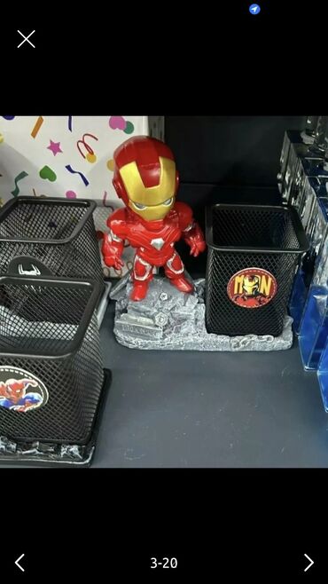 Masaüstü dəstlər: Qələm qabları satılır.Çeşidlər çoxdur. Spiderman,MickeyMouse,Hardman — 2