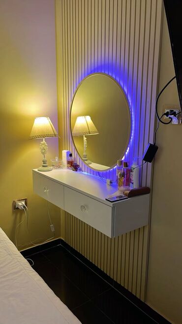 Güzgülər: Güzgü Divar üçün, Makiyaj üçün, Arxa işıqlı — 7