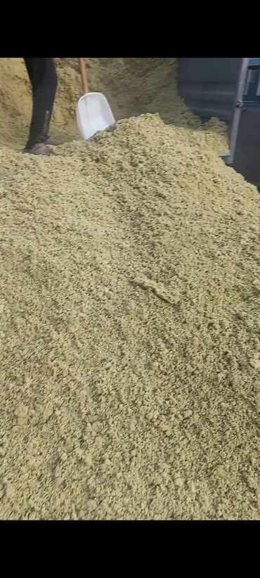 срочно связи переездом: Базальтовый утеплитель
Для стен крыши и пола,
Росыпью и в мешках