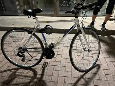 Велосипеды: Шоссейный велосипед, Alton, Рама L (172 - 185 см), Алюминий, Корея, Б/у