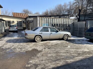 Mercedes-Benz: Mercedes-Benz W124: 1990 г., 2.3 л, Механика, Газ, Седан