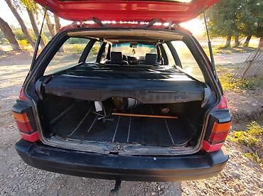 Унаа сатуу: Volkswagen Passat Variant: 1989 г., 1.8 л, Кол менен иштөөчү, Бензин, Универсал — 2