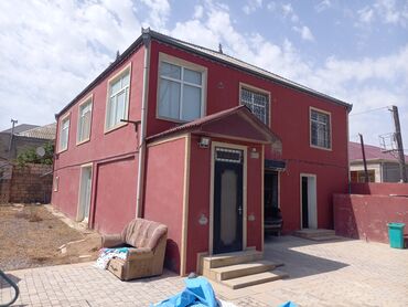 Həyət evləri və villaların satışı: Satışa təqdim olunur: həyəti və bağ sahəsi olan iki mərtəbəli fərdi — 25