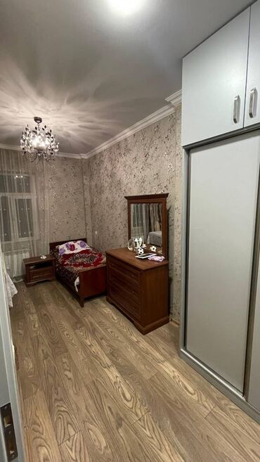 Köhnə tikili: Bakı, 3 otaqlı, Köhnə tikili, m. 28 may, 110 kv. m -da lalafo.az — 8 Köhnə tikili: Bakı, 3 otaqlı, Köhnə tikili, m. 28 may, 110 kv. m — 8