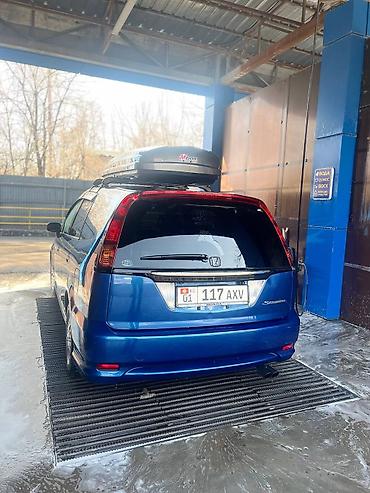 Honda: Honda Stream: 2003 г., 1.7 л, Автомат, Бензин — 14