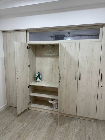 Продажа квартир: 3 комнаты, 53 м² — 4