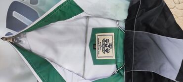 детская одежда демисезонная: Kurtka super vəziyyətdə. 12-13 yaşlı uşaqlar üçün. razmer