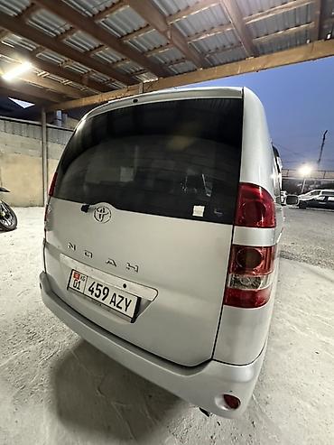 тойота ноах 2003: Toyota Noah: 2003 г., 2 л, Автомат, Бензин, Минивэн — 7