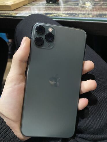 Apple iPhone: IPhone 11 Pro Max, 64 GB, Yaşıl, Face ID