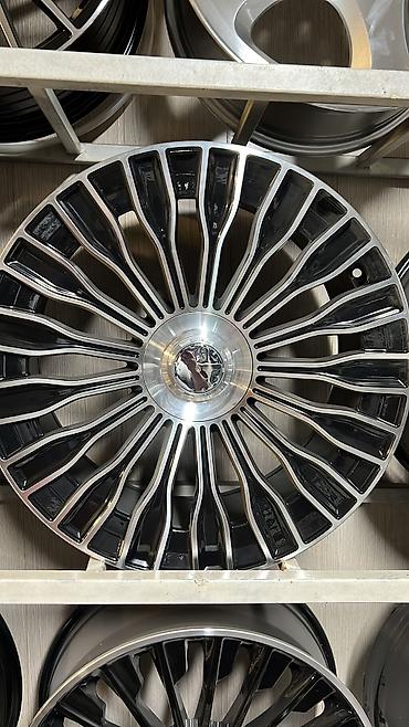 Литые Диски R 20 Mercedes-Benz, Комплект, отверстий - 5, Новый