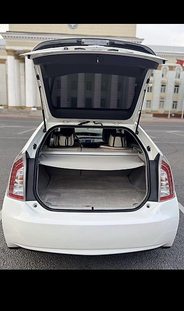 Toyota: Toyota Prius: 2014 г., Вариатор, Гибрид, Хэтчбэк at lalafo.kg — 12 Toyota: Toyota Prius: 2014 г., Вариатор, Гибрид, Хэтчбэк — 12