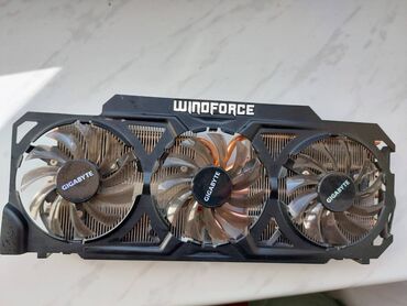 Digər ehtiyat hissələri: NVIDIA GeForce GTX 760 (EHTİYYAT HİSSƏDİR) Ekran Kartının kulleri və