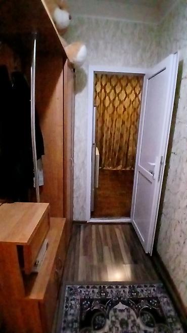 Uzunmüddətli kirayə mənzillər: Satılır. 5 mərtəbəli binanın 5 ci mərtəbəsində 2 otaqdan 3 otağa — 4