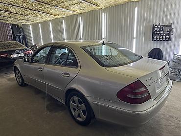 Mercedes-Benz: Mercedes-Benz E-Class: 2004 г., 2.6 л, Типтроник, Бензин, Седан — 5