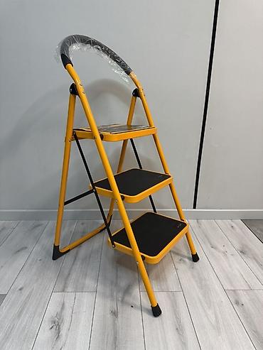 Складные стремянки-лестницы: Складная стремянка DINGO, 3 ступени оригинал Основные - Количество — 1