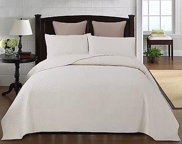 Комплекты постельного белья: Стеганое покрывало велюровые на кровать (набор) двумя наволочками — 6