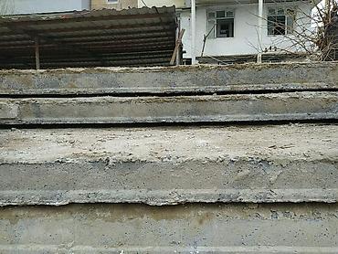 divar panel: Beton paneller usten cixma saz veziyetde.her olcude var.catdirilma ve — 8