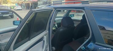 Mercedes-Benz: Mercedes-Benz C-Class: 2.4 l | 1999 il Van/Minivan — 6