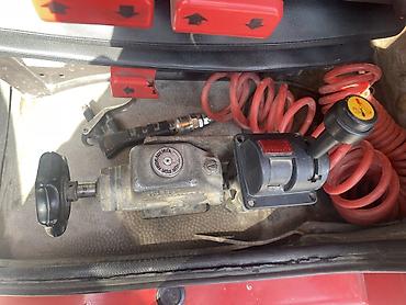 Манипуляторы: Манипулятор, Mercedes-Benz, 1990 г., от 4 т — 13