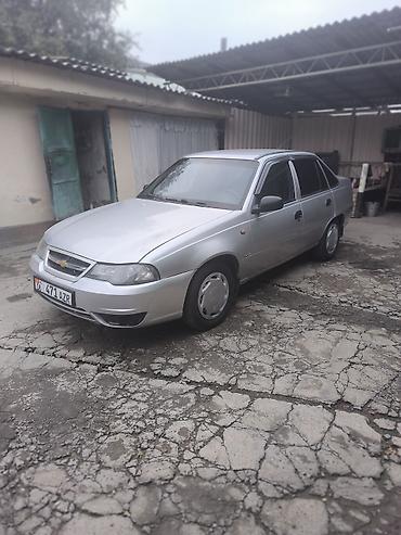 Унаа: Chevrolet Nexia: 2011 г., 1.6 л, Кол менен иштөөчү, Бензин, Седан — 2