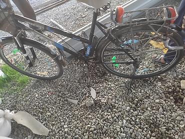 велосипед двухподвес: Şəhər tipli velosiped – 28" təkərlər, ön səbət və arxa yük daşıyıcı — 9