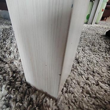 Antique tableware: Sto kupljen u forma ideale sa malim ostecenjem dimenzije: 50 samo — 3
