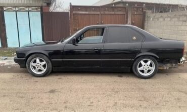 BMW: BMW 5 series: 1992 г., 2 л, Механика, Бензин, Седан