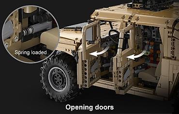 Игрушки: Хаммер Humvee от Cada. Оригинал. Модель из 3935 деталей. В комплекте с — 3
