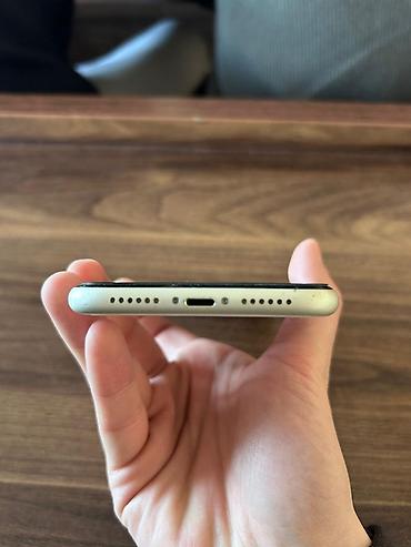 Apple iPhone: IPhone 11, 64 GB, Ağ, Zəmanət, Simsiz şarj, Face ID — 7